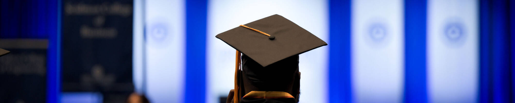 GVSU student at commencement